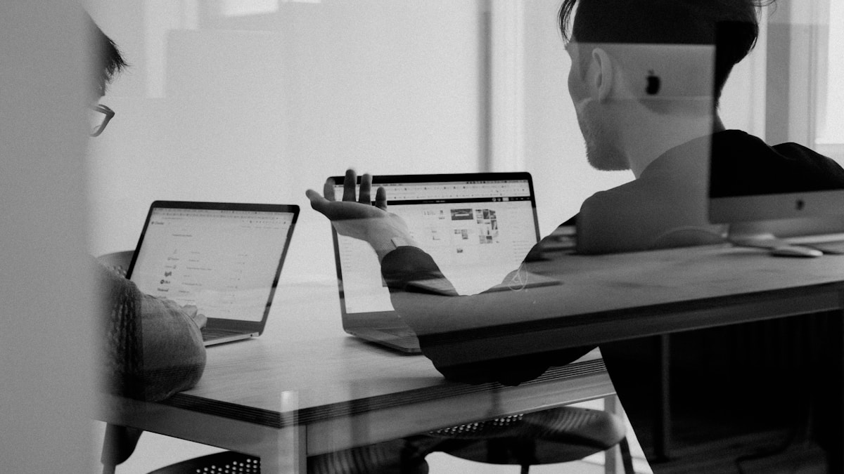 Enterprise teams collaborating through a converged UCaaS and CCaaS communication platform